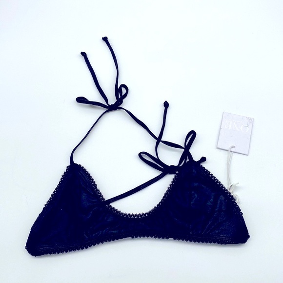 NWT ONE by One Teaspoon Swimsuit Top - Picture 1 of 4
